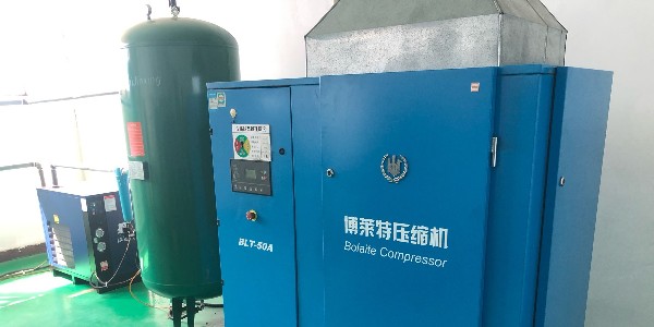 螺桿式空壓機(jī)